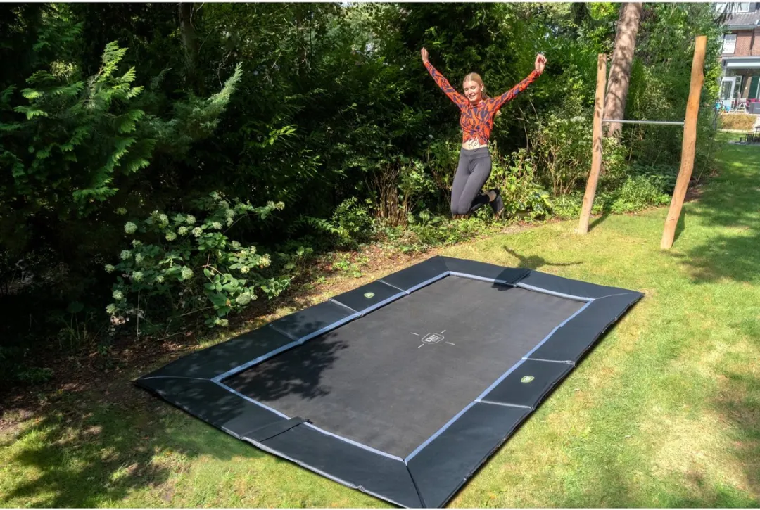 EXIT Dynamic Groundlevel Trampoline 519cm - Zwart