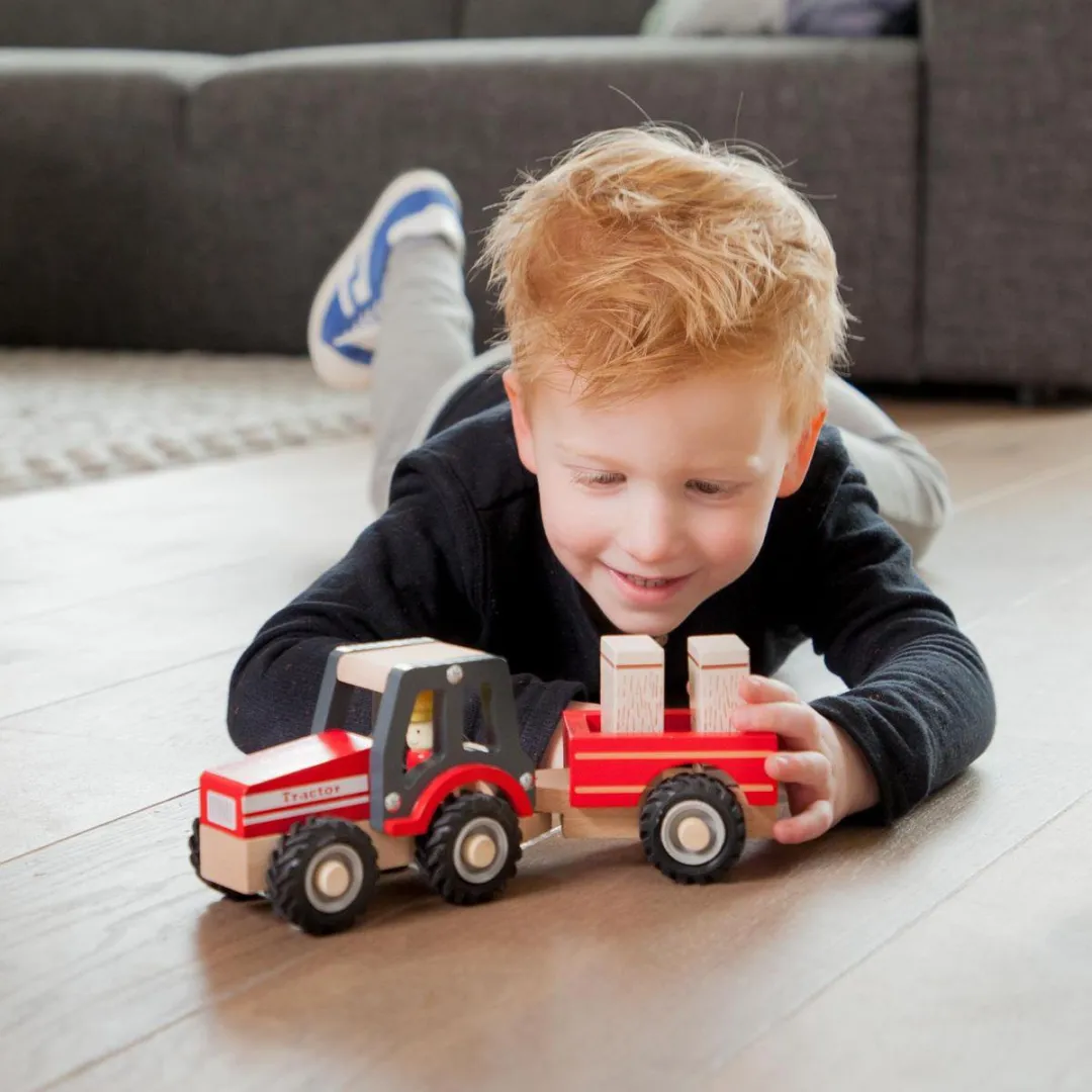 New Classic Toys Houten Tractor met Aanhanger 11943 - Rood