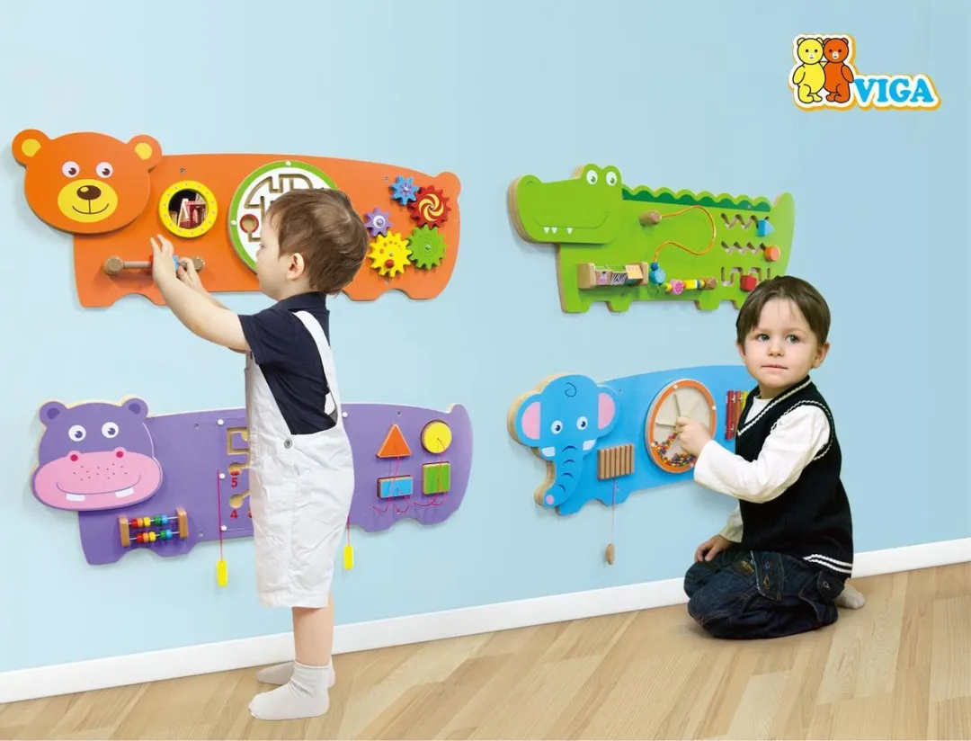 Viga Toys Wandspeelbord Beer - Oranje