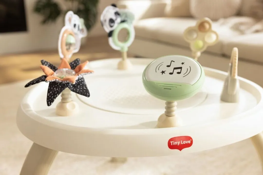 Tiny Love 4-in-1 Jump & Play Activiteitencentrum - Black & White