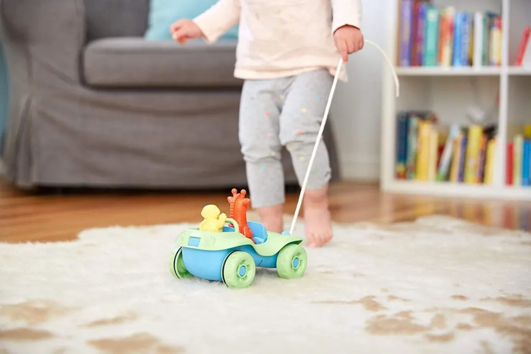 Green Toys - Trekauto 'Strandbuggy' - Duurzaam Speelgoed - Speelfiguren - Strand - Gerecycled Plastic - vanaf 6 maanden