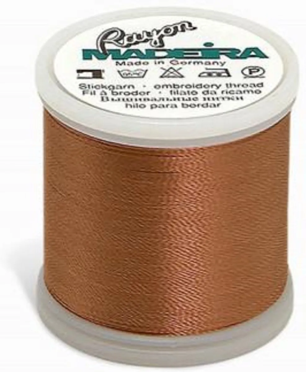 Madeira Rayon 40 200m