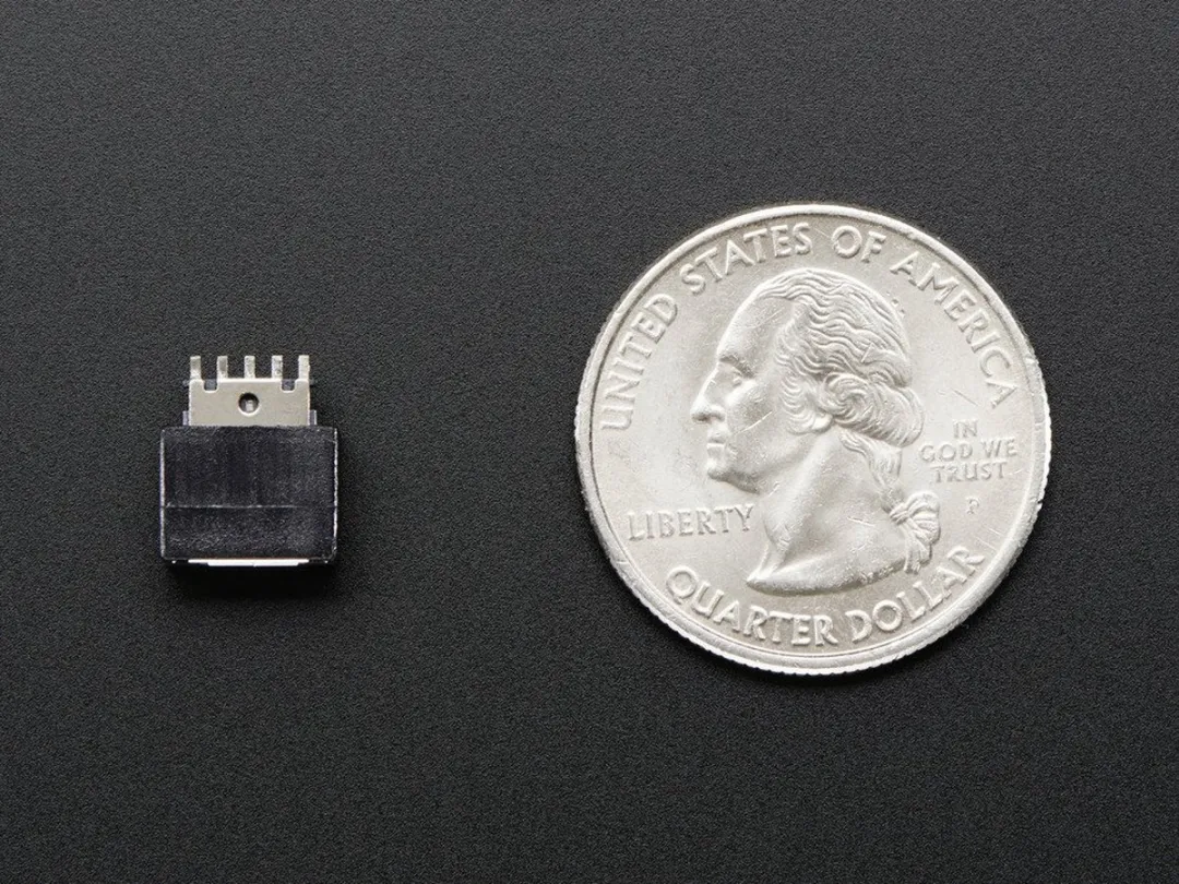 Adafruit USB MicroB Female Plug 1829 - Zilver/Zwart