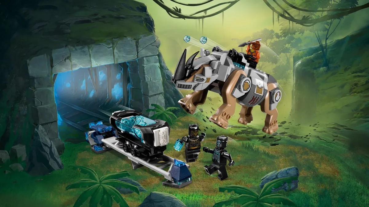 LEGO Super Heroes Neushoornstrijd Bij de Mijn 76099 - 229 Stukken