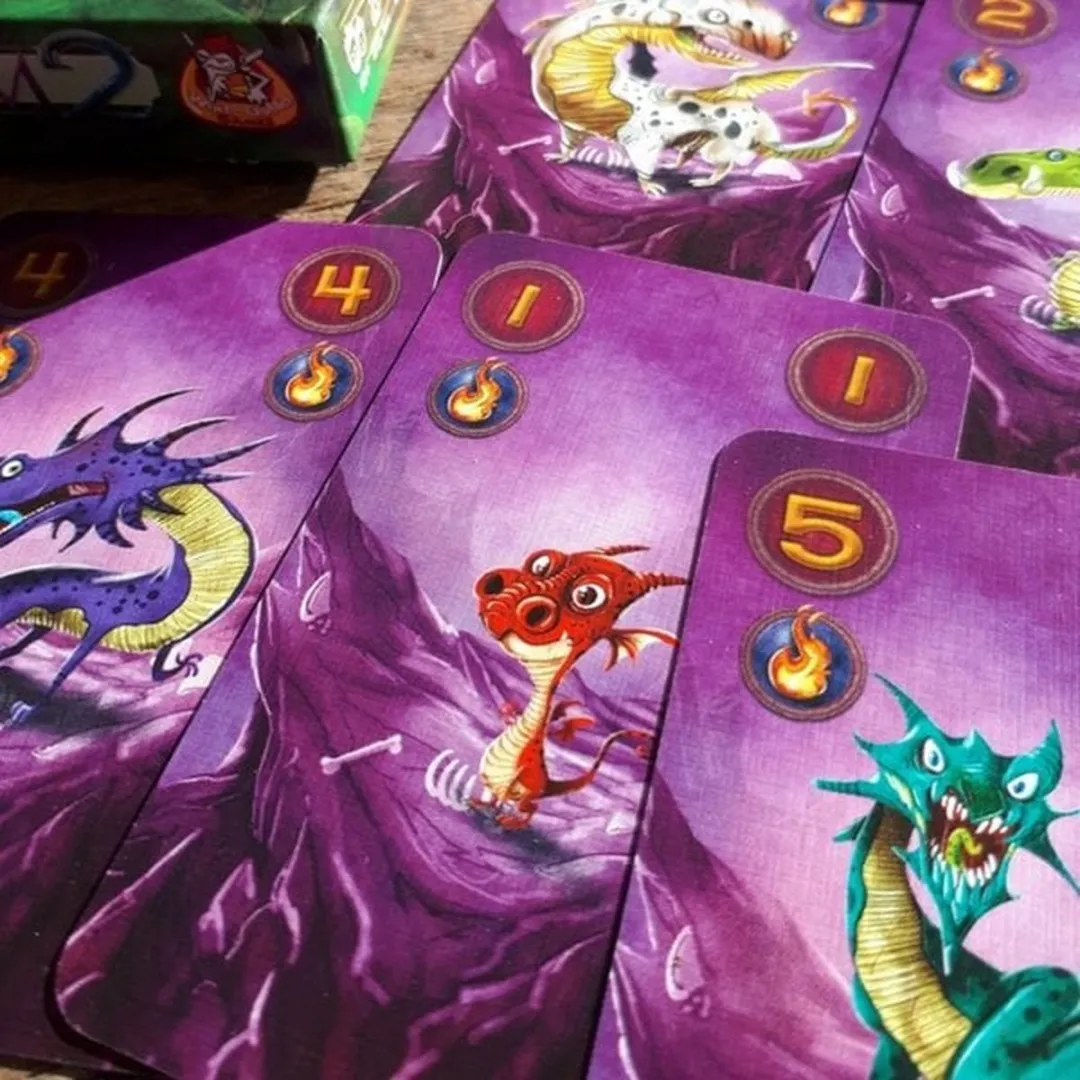 White Goblin Games Claim 2 Tactisch Kaartspel - 2 Spelers