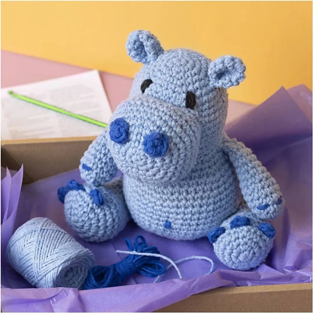 Creativ Company Haakpakket Amigurumi Nijlpaard - Lichtblauw