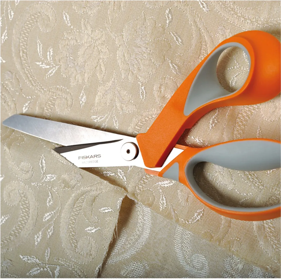 Fiskars® - RazorEdge - Scharen & Rolmessen - Fiskars - Naaien - Fournituren