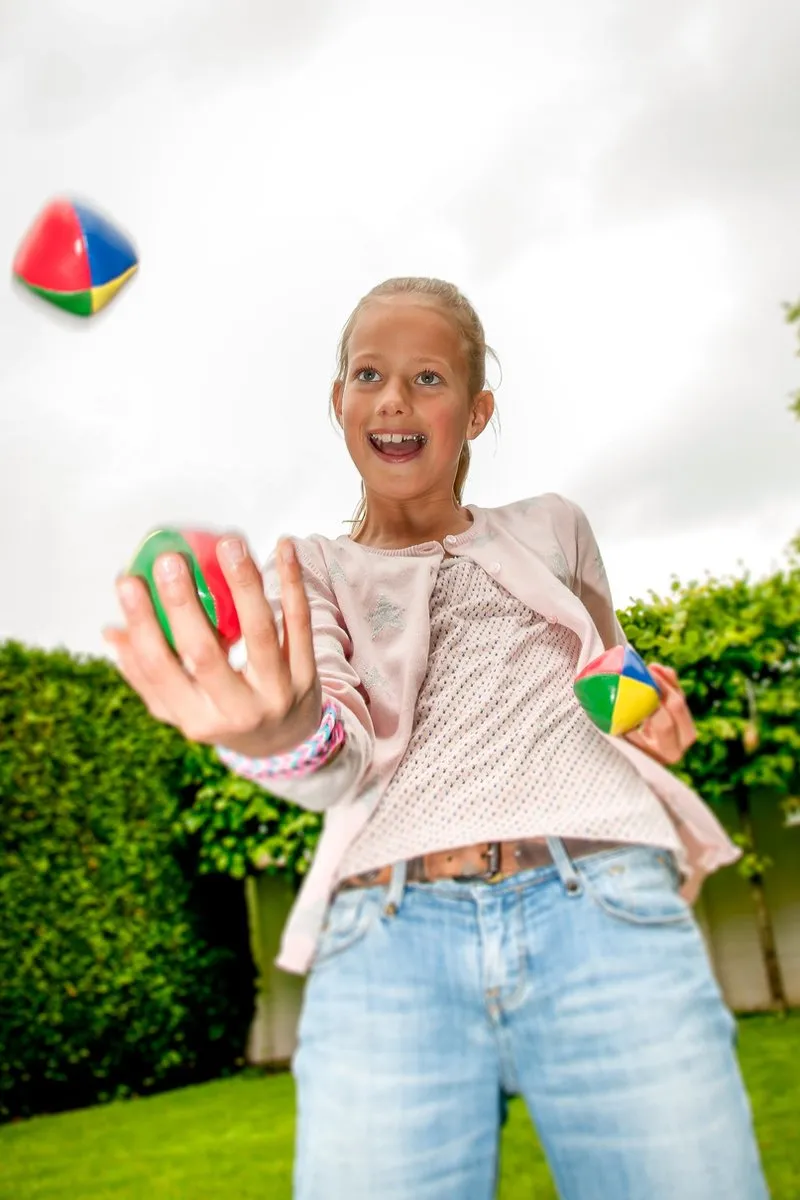 Jongleerballen Groot 2,5" – Vierkleurig (Blauw, Rood, Geel, Groen) – Set in Transparante Koker – Jongleer- & Goochelspel – Engelhart