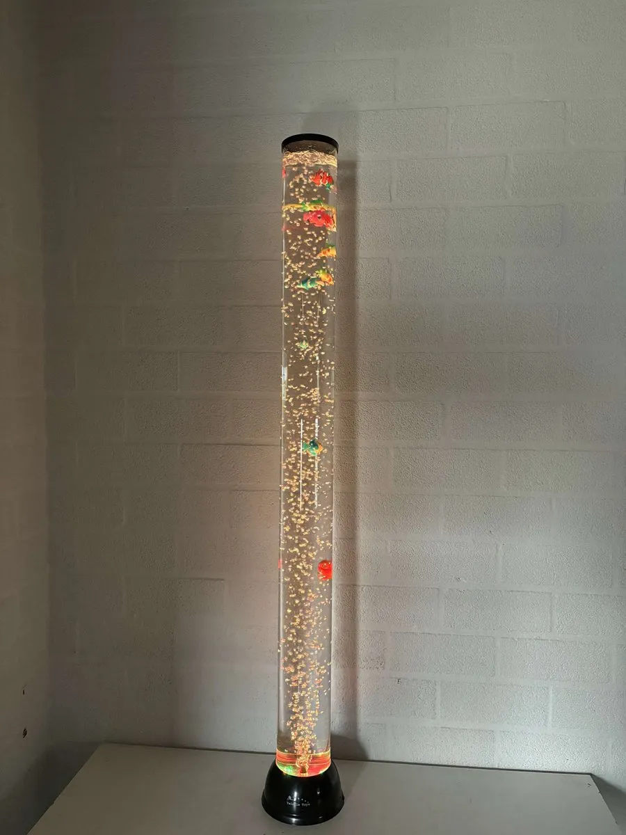 Twinkle Toys XXL Waterzuil RGB - Met zwemmende vissen
