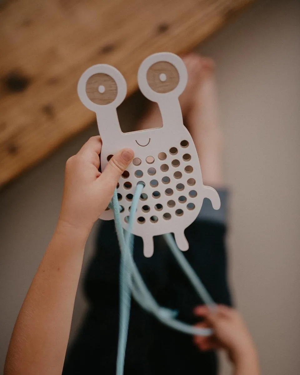 Veterspeelgoed Goggly- Montessori Speelgoed-houtenspeelgoed 3 jaar-Milin Toys-motoriek