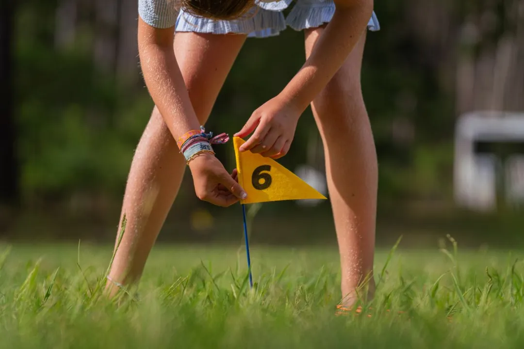 BS Toys Disc Golf GA545 Speelset - 6 Vlaggen & 3 Schijven