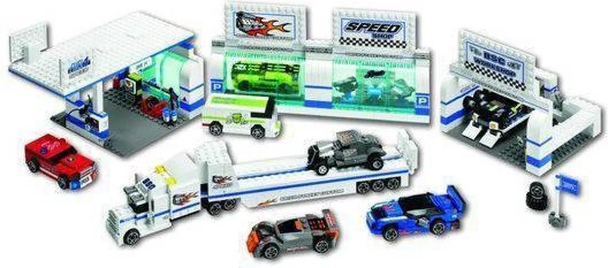 LEGO Brick Street Customs 8154 - 7 Minifiguren