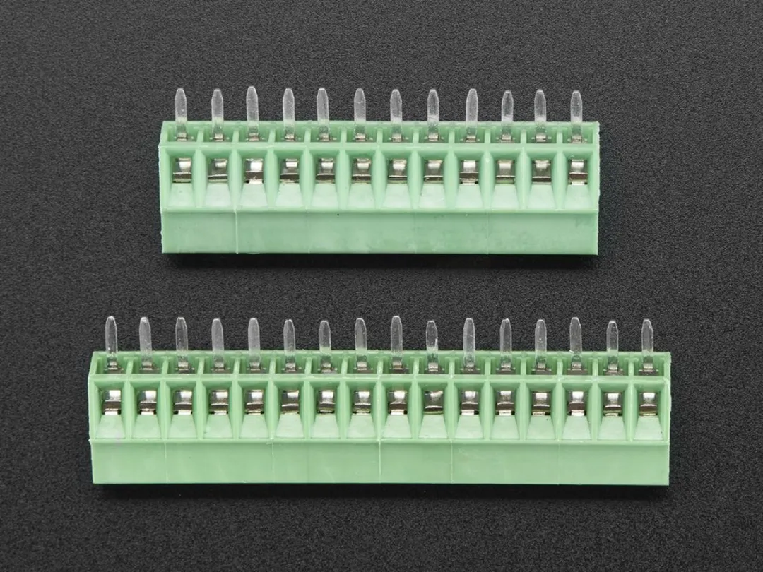 Adafruit Feather 3173 Terminal Blocks - Meerkleurig