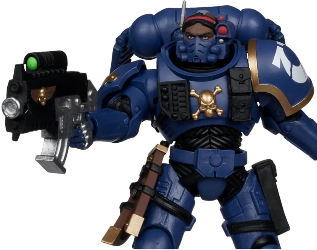 McFarlane Toys Warhammer 40K Luitenant Phobos Pantser Ultramarines 18cm MCF10906