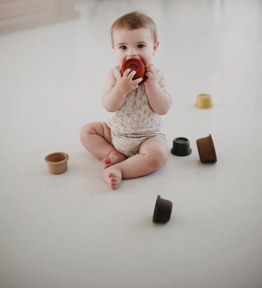 Mushie Stapeltoren Stacking Cups - 8 Stuks - Retro