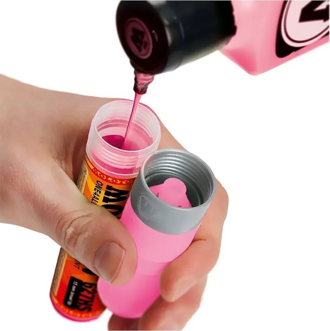 Molotow ONE4ALL 15mm Acryl Marker Zwart