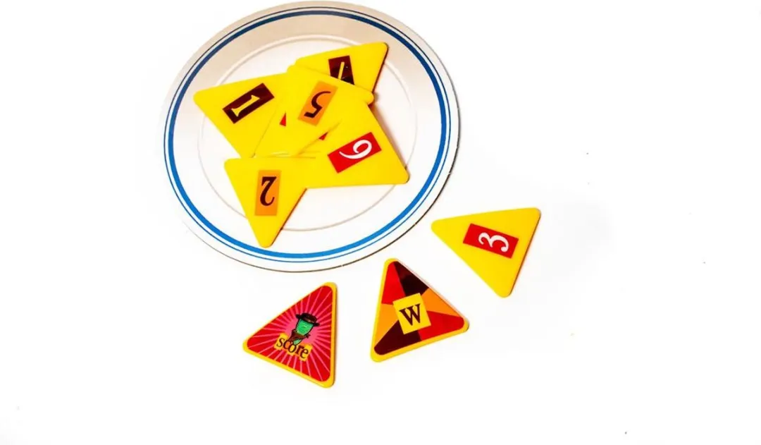 Pandasaurus Games Nacho Pile Partyspel - 2-6 Spelers