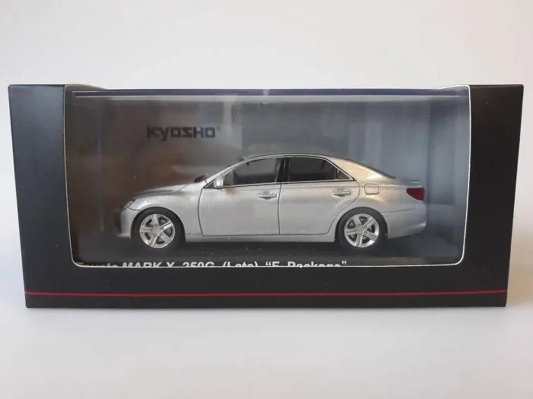 Toyota Mark X 250G 'F Package' Kyosho 1:43 - Multicolor - afbeelding 6 van 6