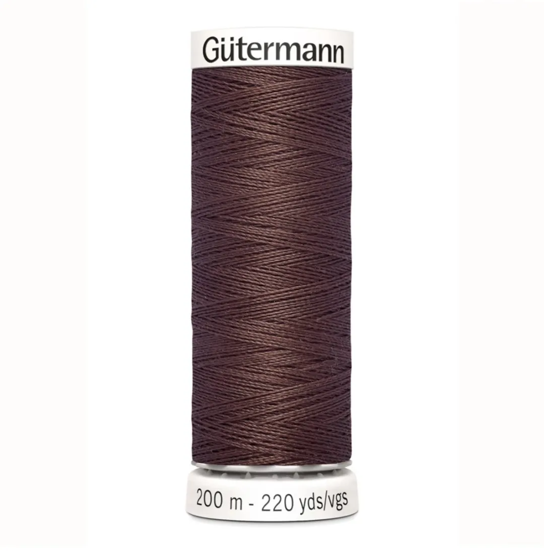 Gutermann Polyester Naaigaren 446 - Bruin - 200m