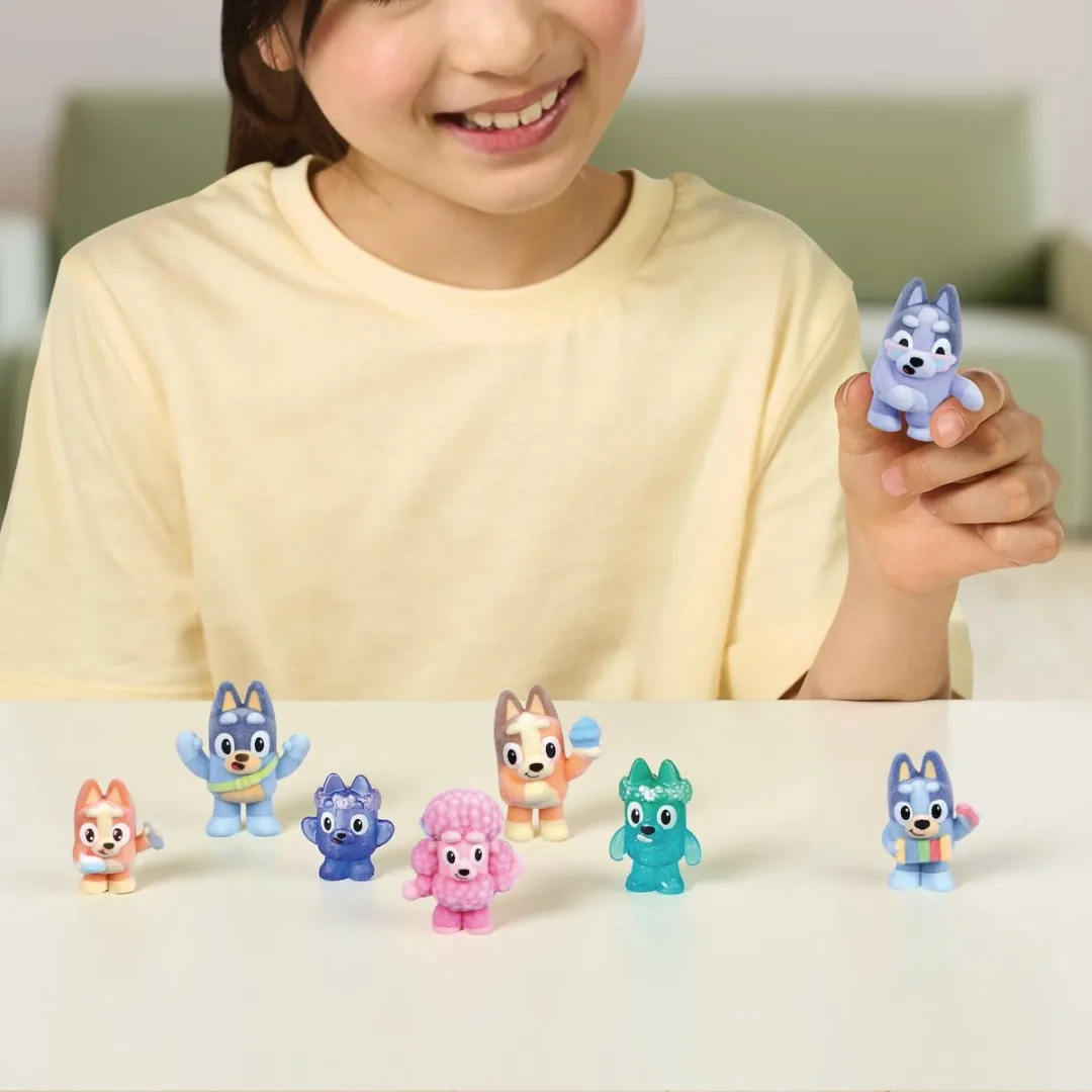 Moose Toys Bluey Fuzzies Deluxe Speelfigurenpakket 8 Stuks - Multikleur