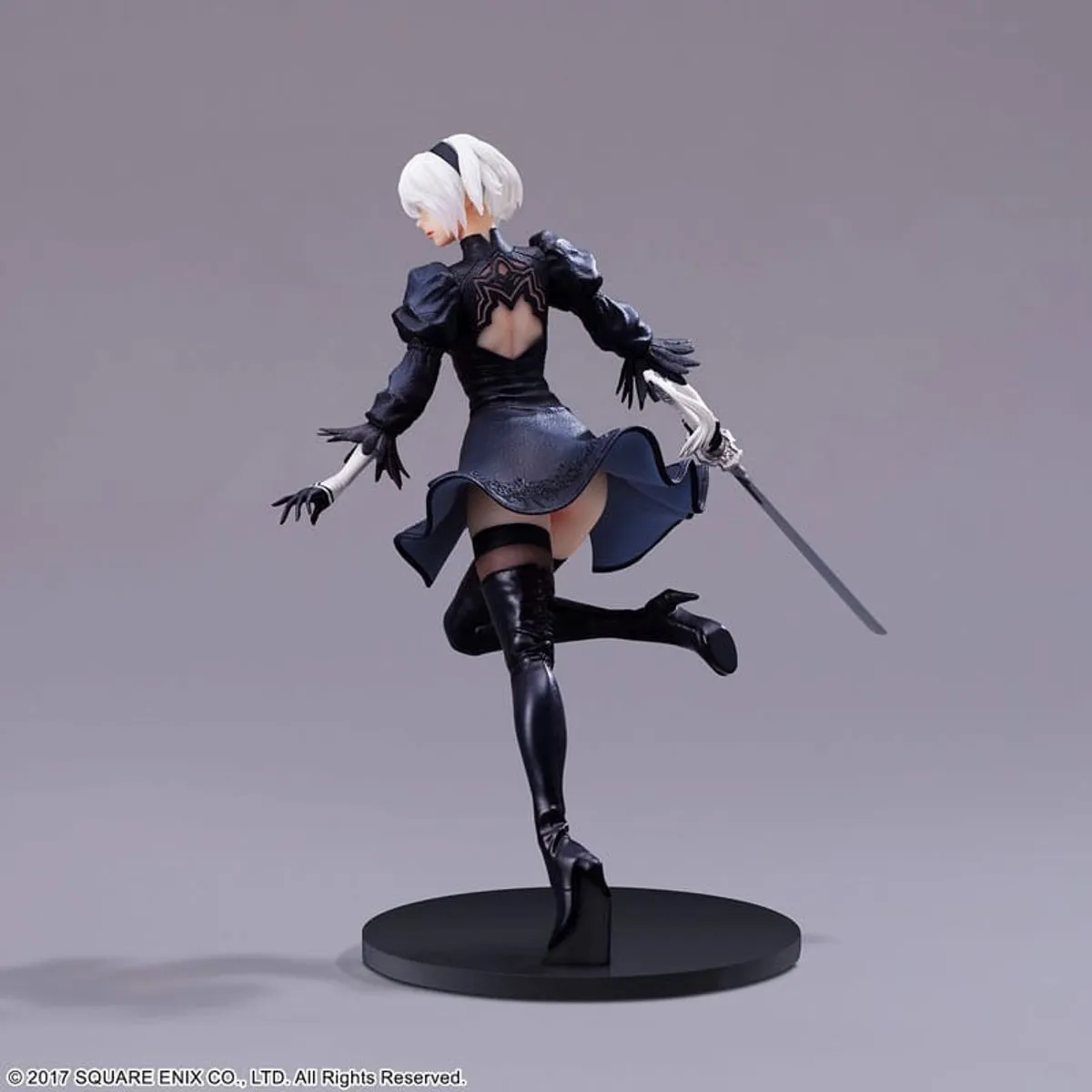 Square Enix NieR Automata FORM-ISM 2B Staande PVC Beeld 18cm - Multicolor