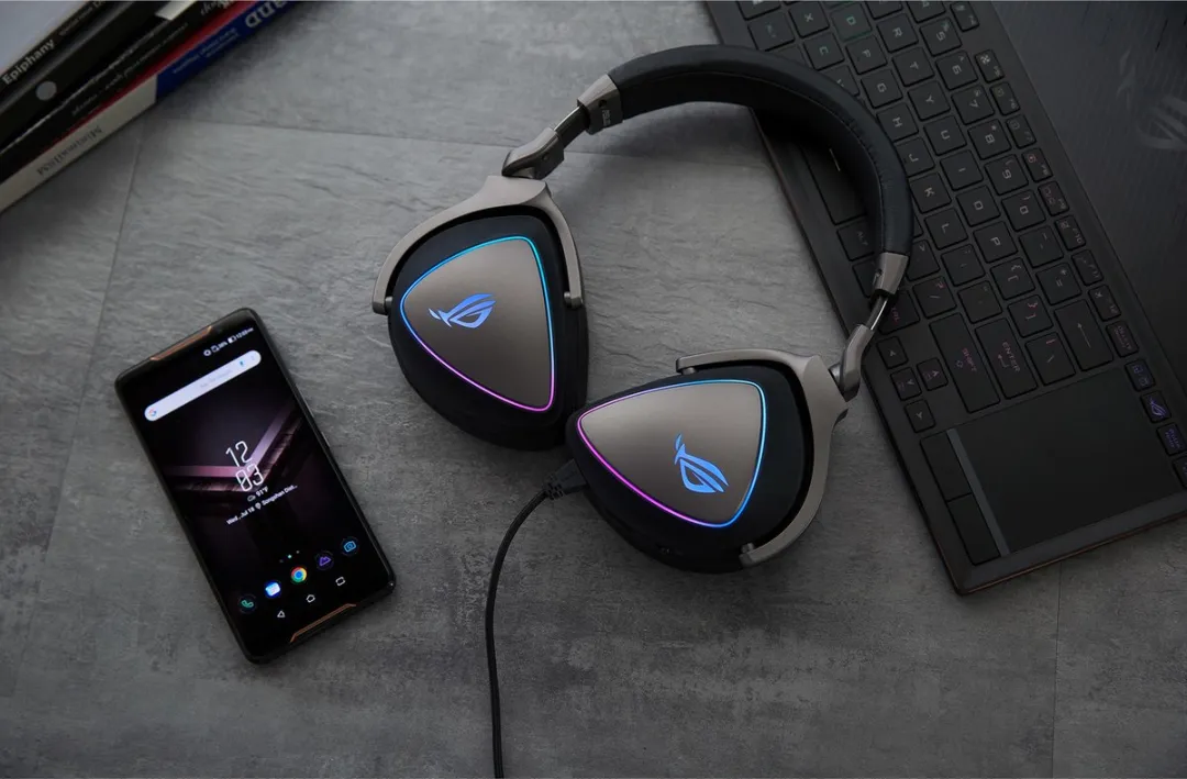 ASUS ROG Delta Headset - 50mm Drivers - Zwart