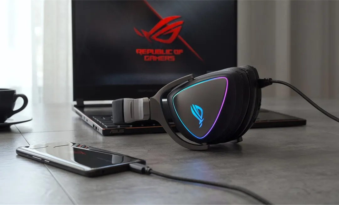 ASUS ROG Delta Headset - 50mm Drivers - Zwart