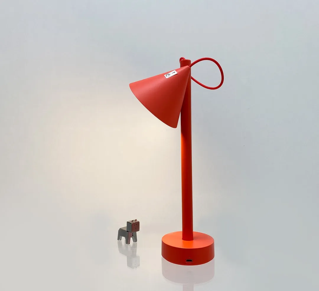Alessi Tsumiki Oplaadbaar Tafellampje - Rood