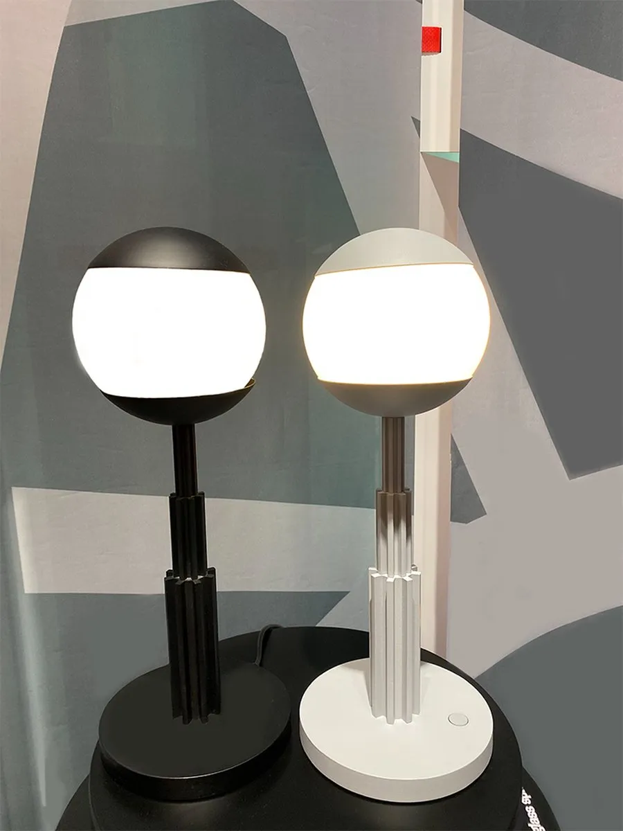 Alessi AR04 Aldo Rossi Tafellamp - Lichtgrijs