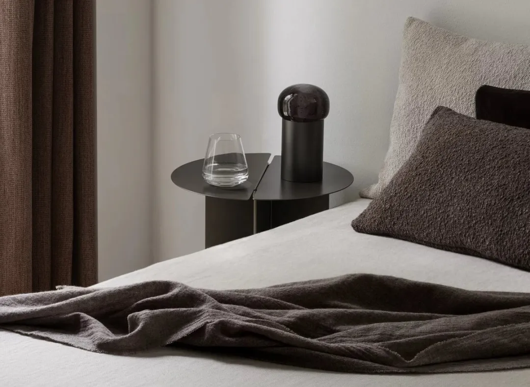 Blomus - IRIS - Mobiele Led Lamp - Metalic