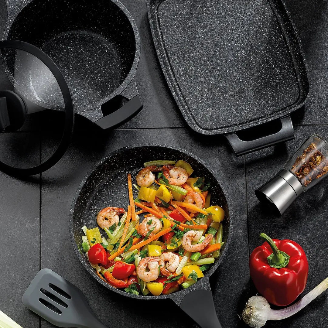 Kela Stella Nova Braadpan 24cm - 3L - Zwart