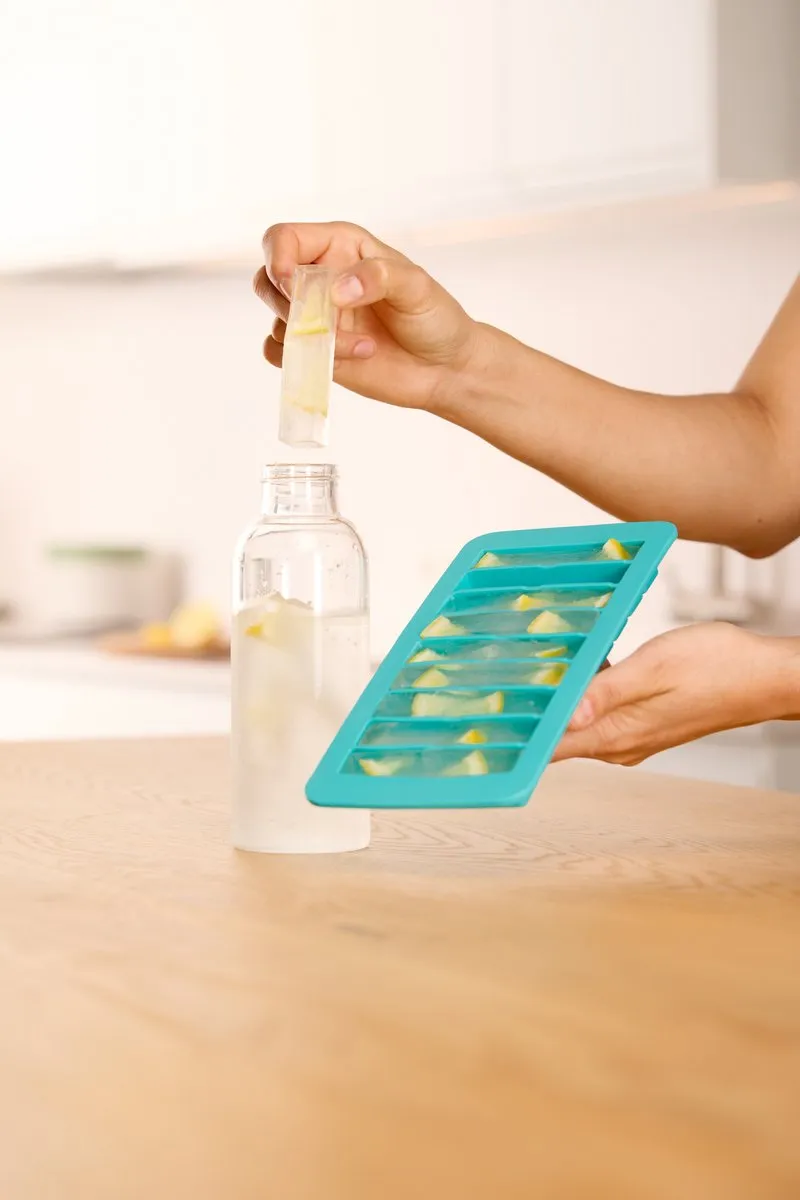 Lékué IJsblokjesvorm - met Deksel - Staafjes - Turquoise