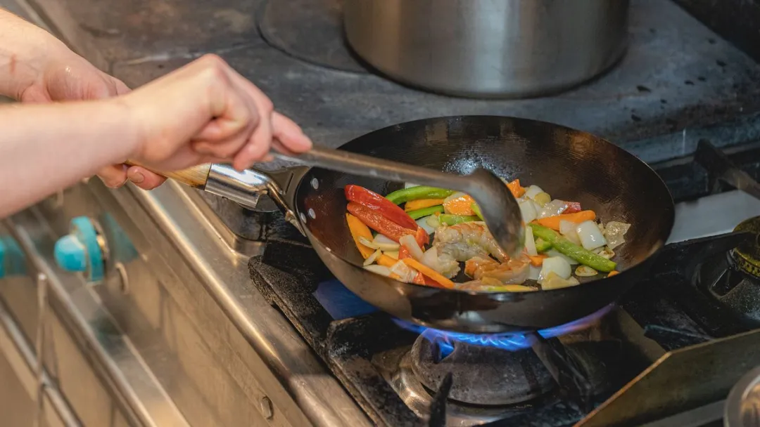 Cookinglife Voccelli Wokpan 25cm - Staal - Zilver