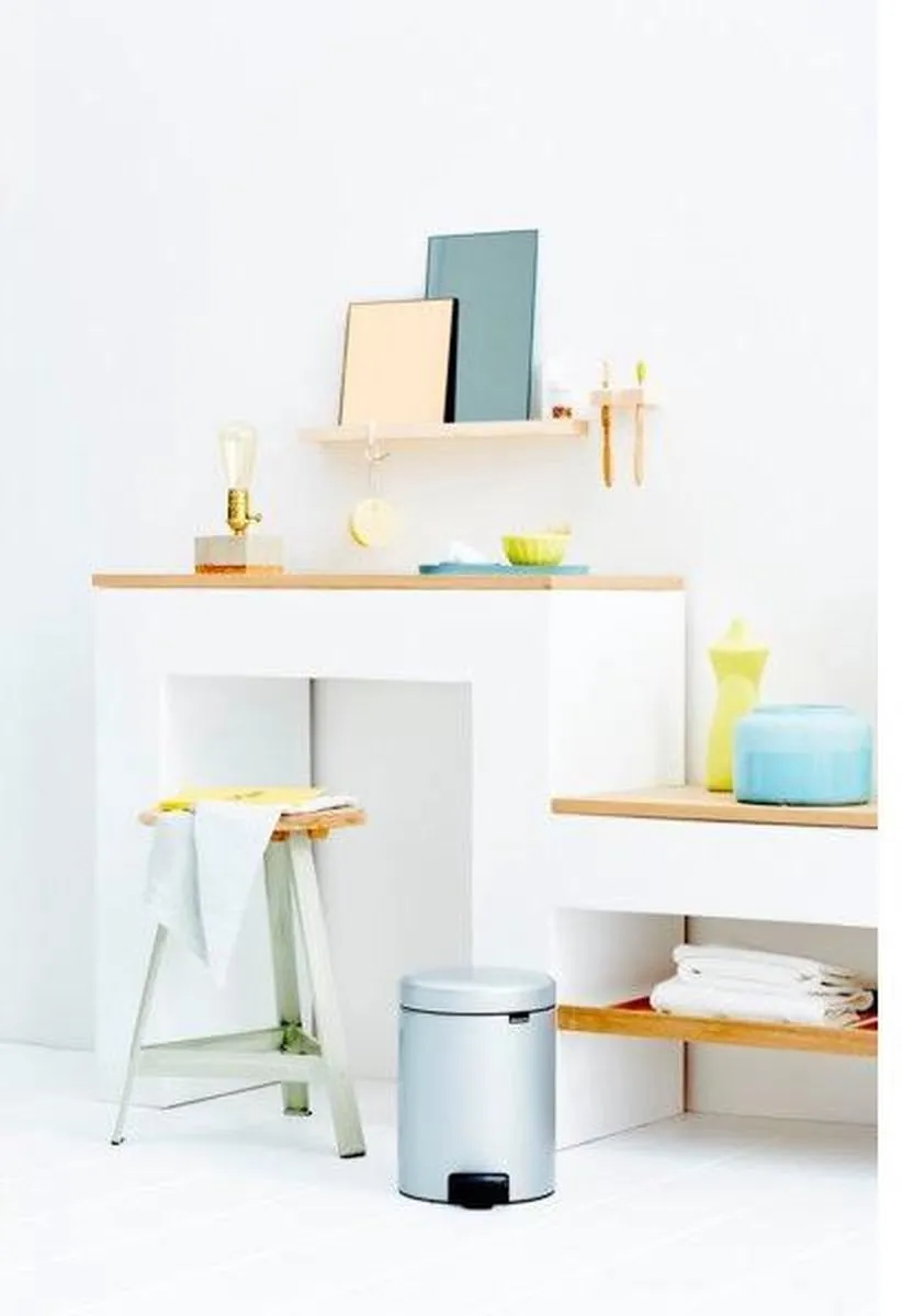 Brabantia NewIcon Prullenbak 5L Metallic Grey - afbeelding 6 van 6