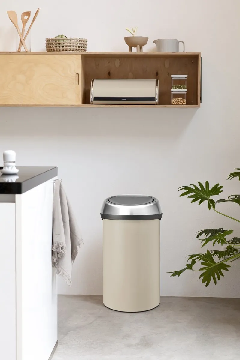 Brabantia Touch Bin Prullenbak 60L - Soft Beige/Matt Steel