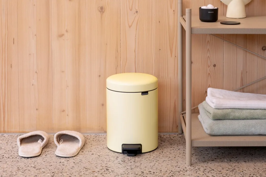 Brabantia NewIcon Prullenbak 5L - Mellow Yellow - afbeelding 5 van 6