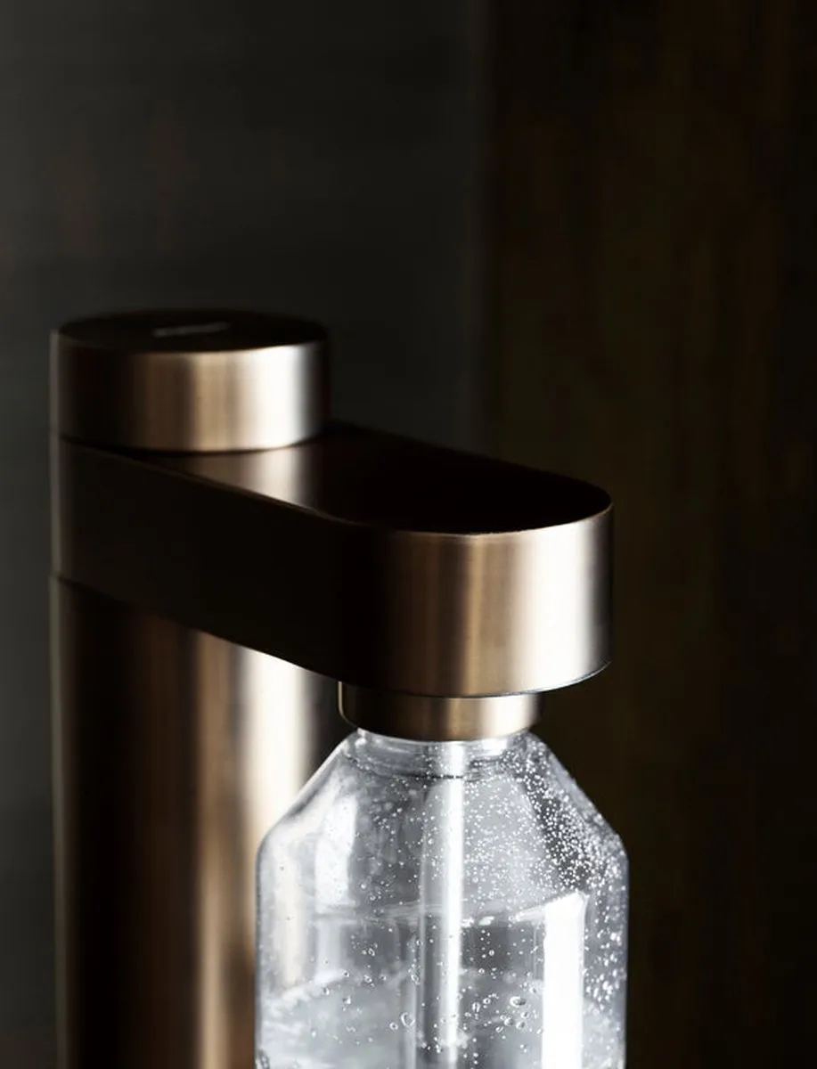 Stelton Brus - Sodawatermaker - Bruiswater - Carbonator - Donkerbruin Metallic