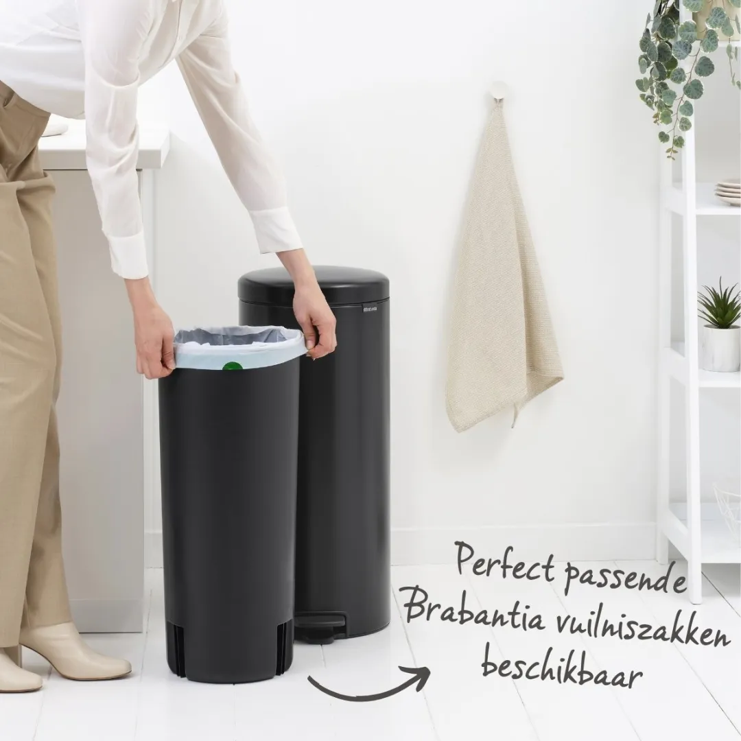 Brabantia NewIcon Prullenbak 30L Matt Black