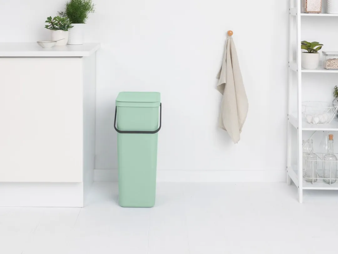 Brabantia Sort & Go Prullenbak 40L - Jade Green - afbeelding 6 van 6