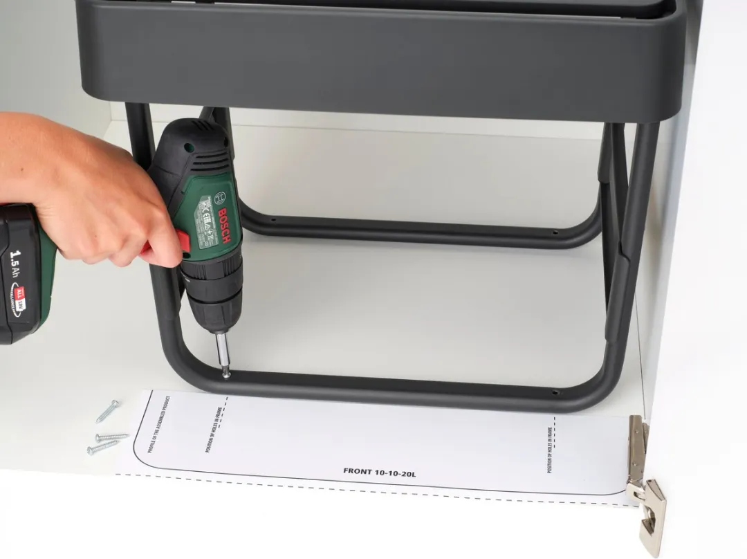 Brabantia Sort & Go Inbouw Prullenbak 40L - 3 Vakken Jade Green/Dark Grey - afbeelding 6 van 6
