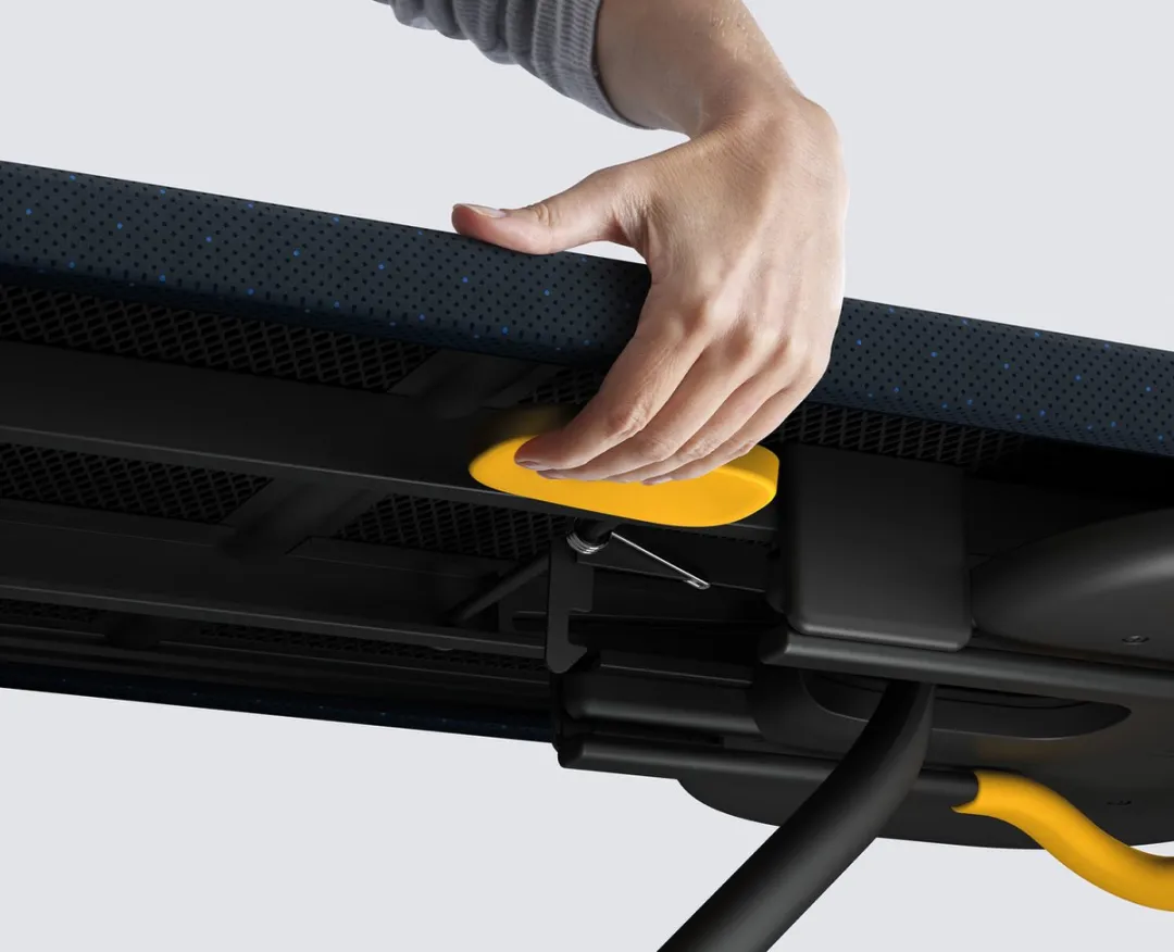 Joseph Joseph - Glide Max Plus - Strijkplank - met Dripshield - Zwart - Inklapbaar