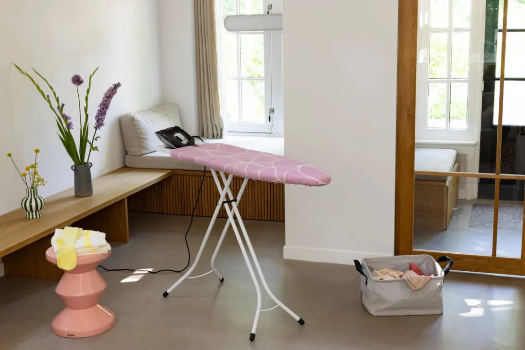 Brabantia Strijkplank B 246067 - 124x38cm - Lilac Waves - afbeelding 6 van 6