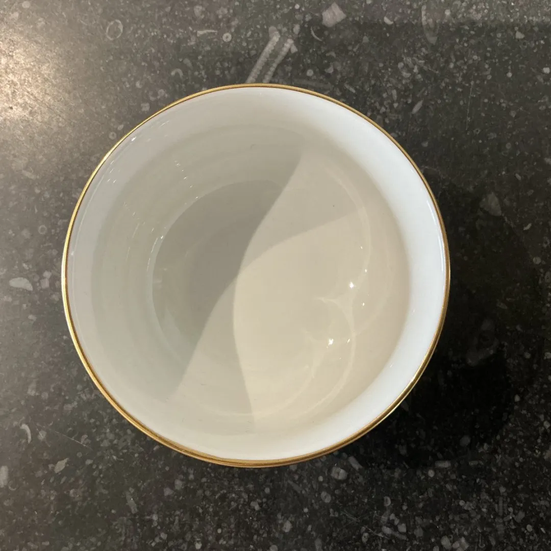 Meissen Suikerpot met deksel New Cutout - Veelkleurig
