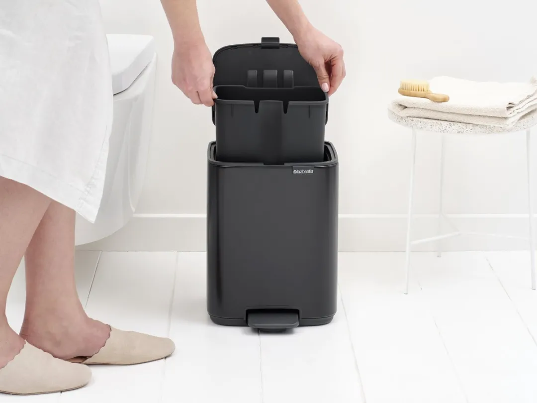 Brabantia Bo Pedaalemmer 7L - Matt Black