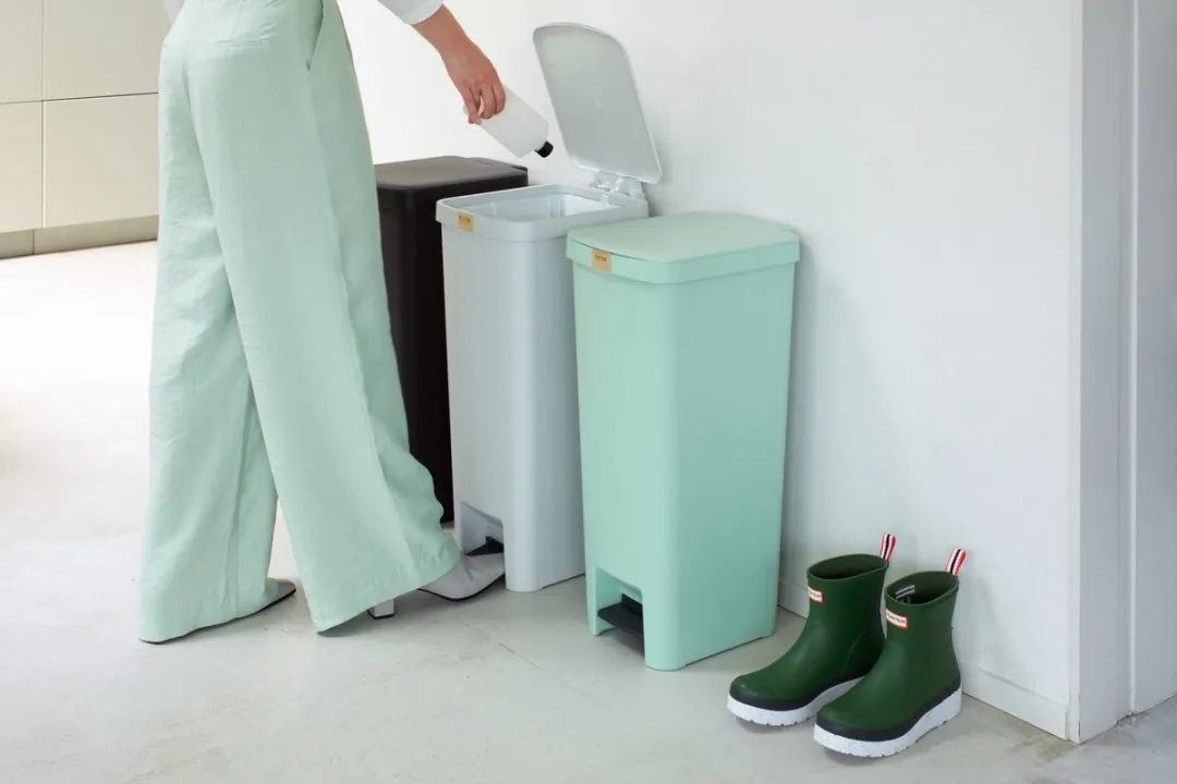 Brabantia StepUp Prullenbak 40L - Dark Grey