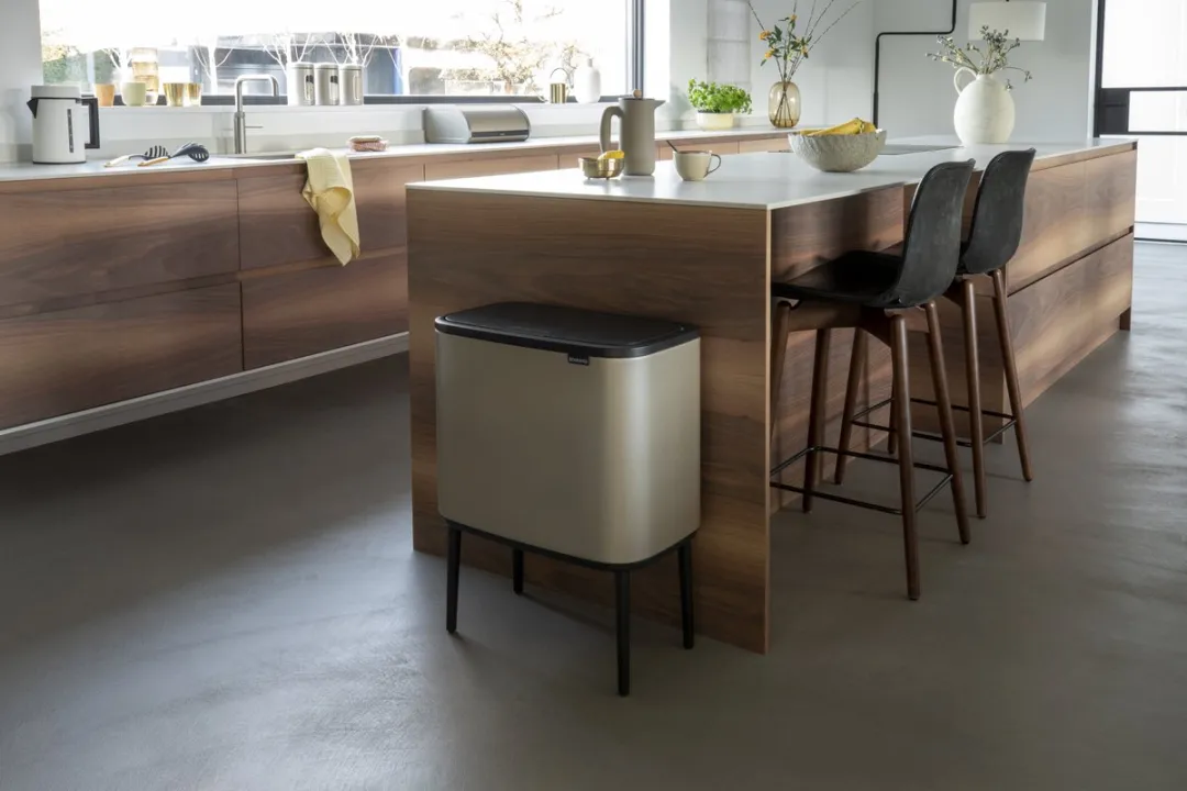 Brabantia Bo Touch Bin Prullenbak 34L - 2 Vakken Metallic Gold