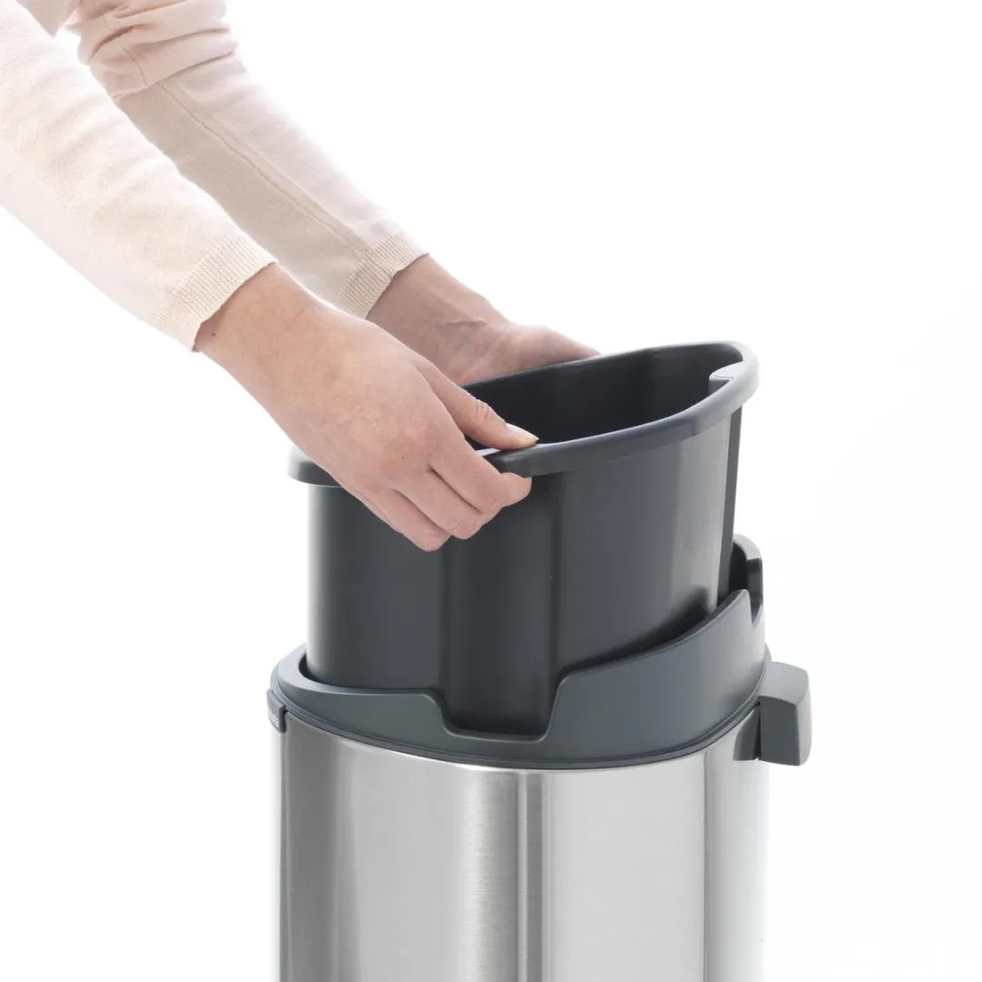 Brabantia Touch Bin Prullenbak 40L - Matt Steel