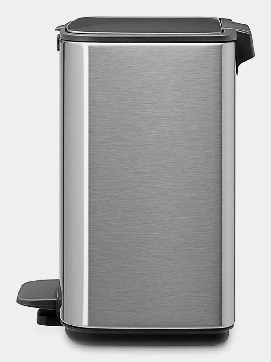 Brabantia Bo Pedaalemmer - 4 liter - Badkamer - Matt Steel Fingerprint Proof