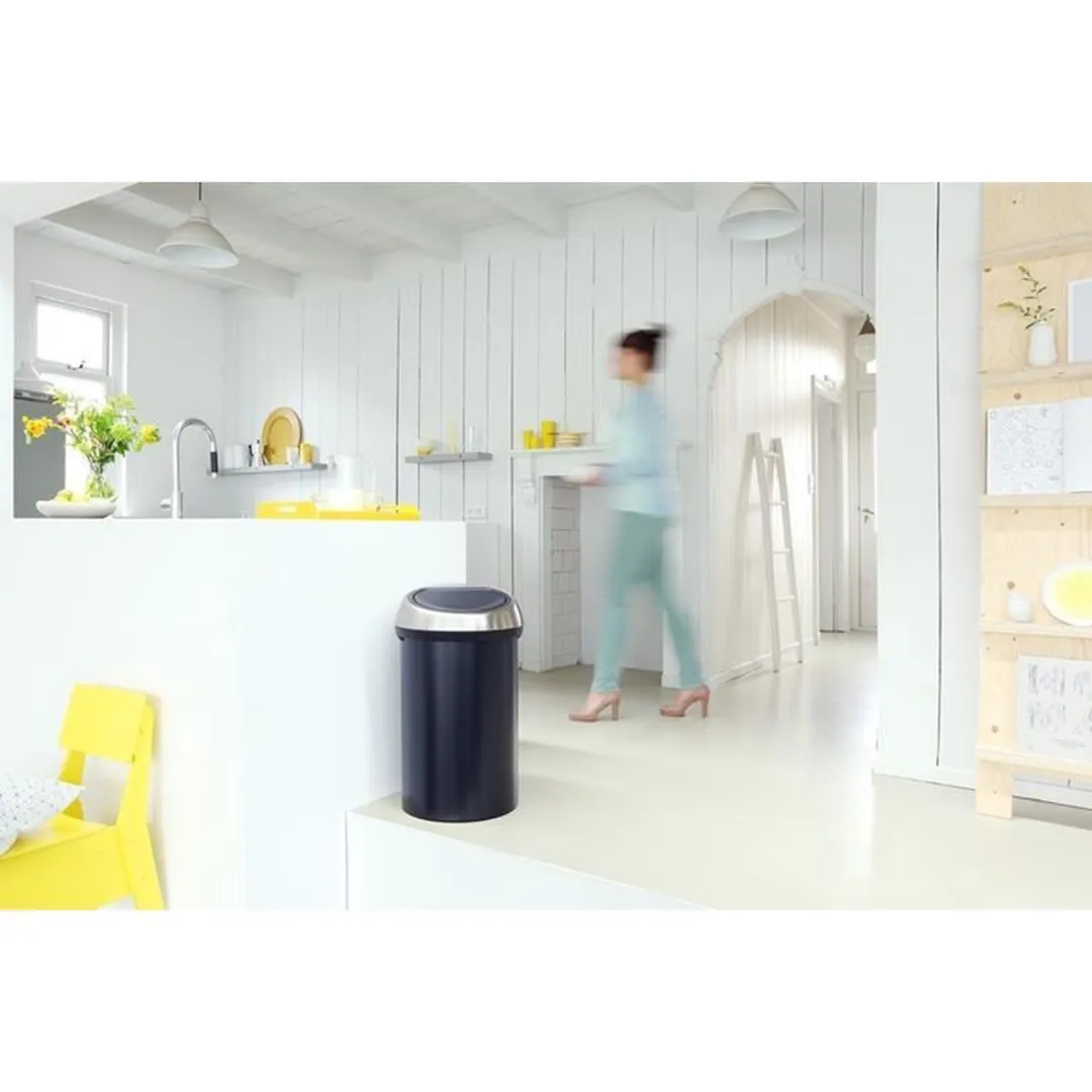 Brabantia Touch Bin Prullenbak 60L - Matt Black/Matt Steel FPP - afbeelding 6 van 6