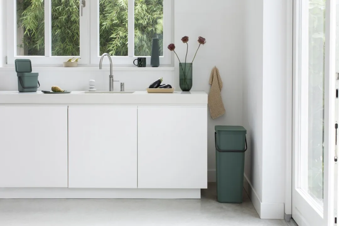 Brabantia Sort & Go Prullenbak 40L - Fir Green - afbeelding 6 van 6